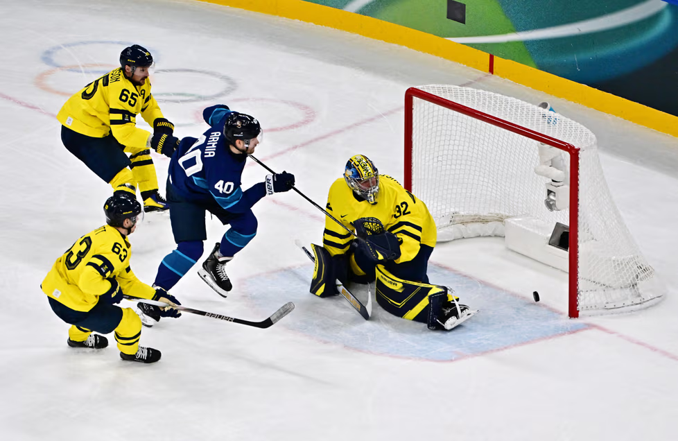 suomi ruotsi jääkiekko maali